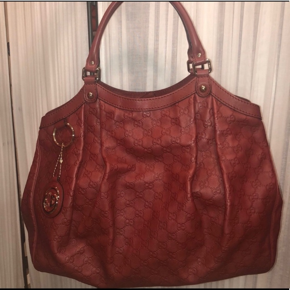 NEW!! GUCCI RED HANDBAG